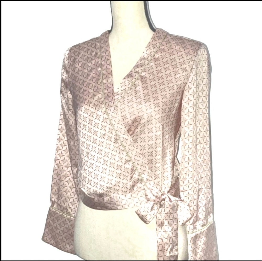 Bardot Australia Wrap Around Top NWT